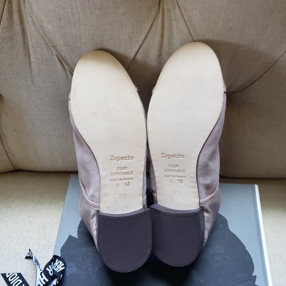 Brand New Repetto Lace Up Oxford with box - Picture 8 of 9